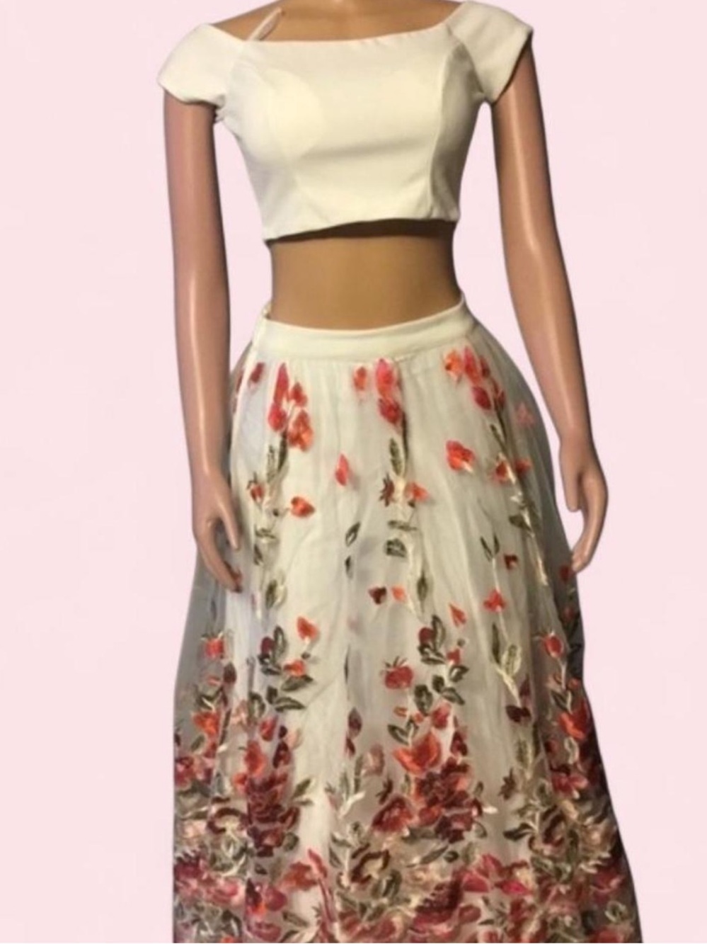 Floral Lehenga Set - Picture 4 of 4